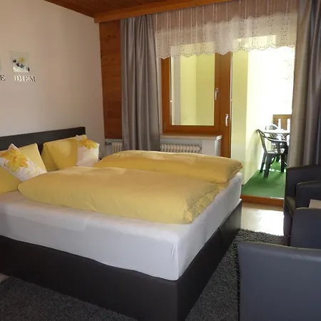 B&B Herzoggut 젤암제